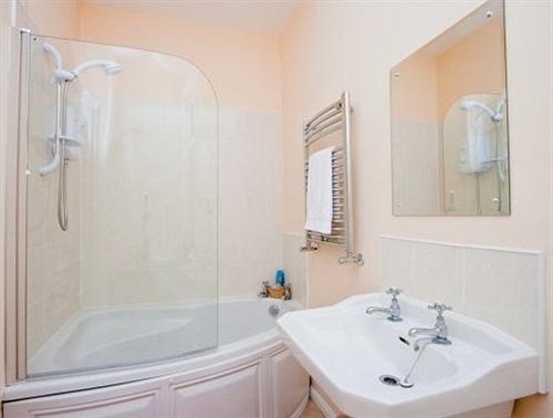 Woodland Guesthouse Darlington  Ngoại thất bức ảnh